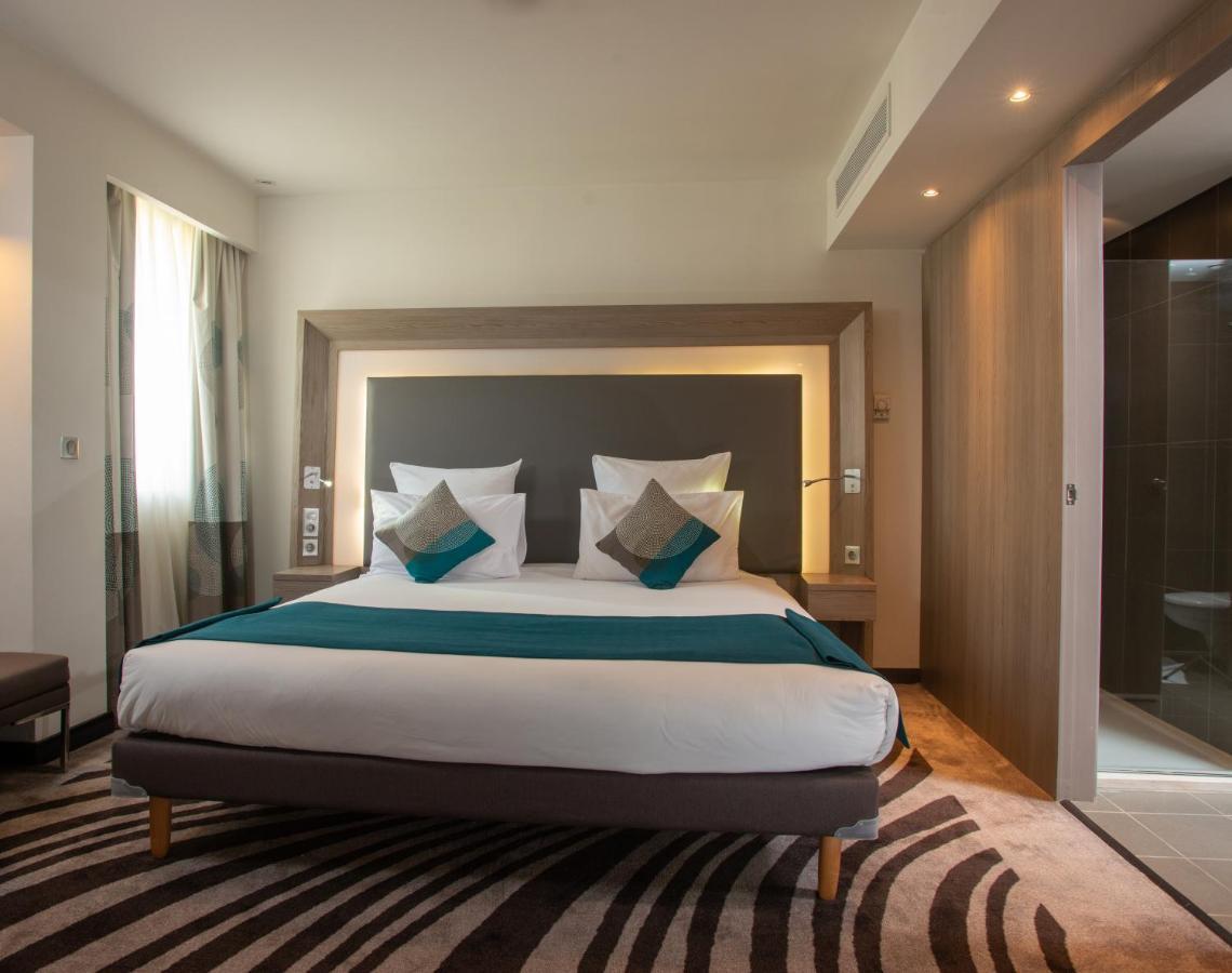 Novotel Cairo Airport Esterno foto